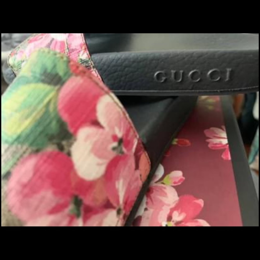 Gucci slides